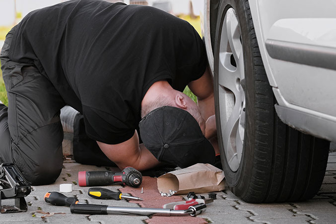 emergency-flat-tire-change-service-minneapolis